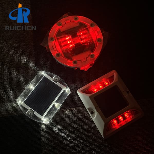 Red Road Reflective Stud Light Manufacturer In Japan